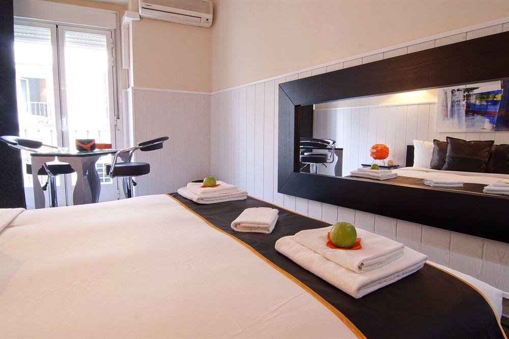 Hostal Oxum مدريد المظهر الخارجي الصورة