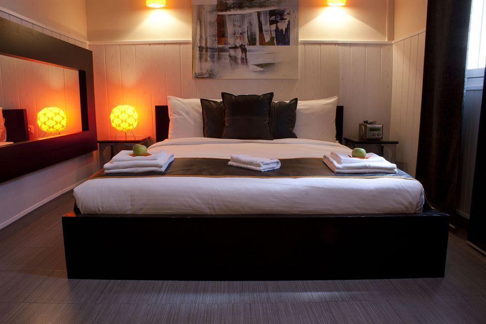 Hostal Oxum مدريد الغرفة الصورة