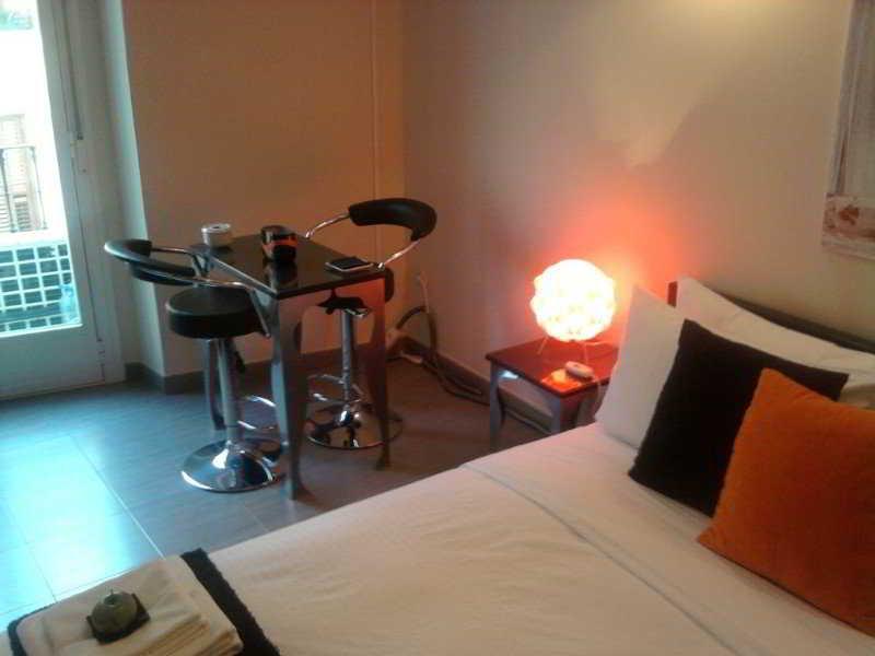 Hostal Oxum مدريد الغرفة الصورة